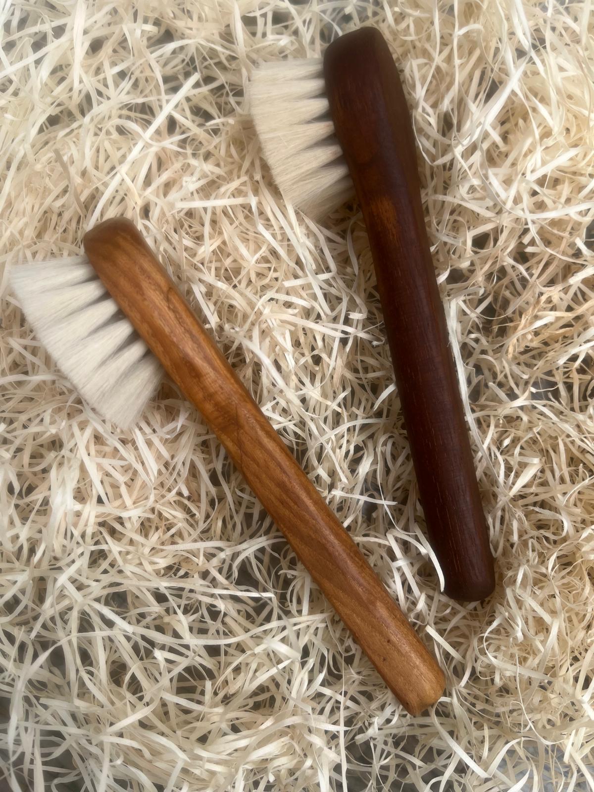 Pareja de Cepillos de madera para masaje facial | Gida