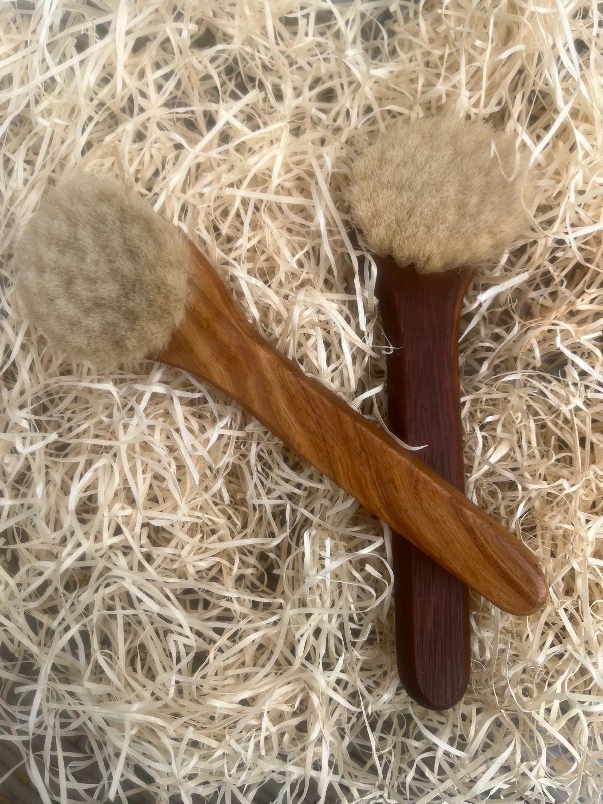 Pareja de Cepillos de madera para masaje facial | Gida