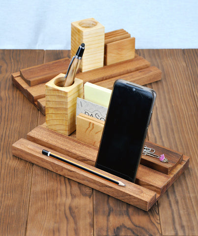 Organizador de escritorio / soporte de Tablet y móvil de madera | Sekcio