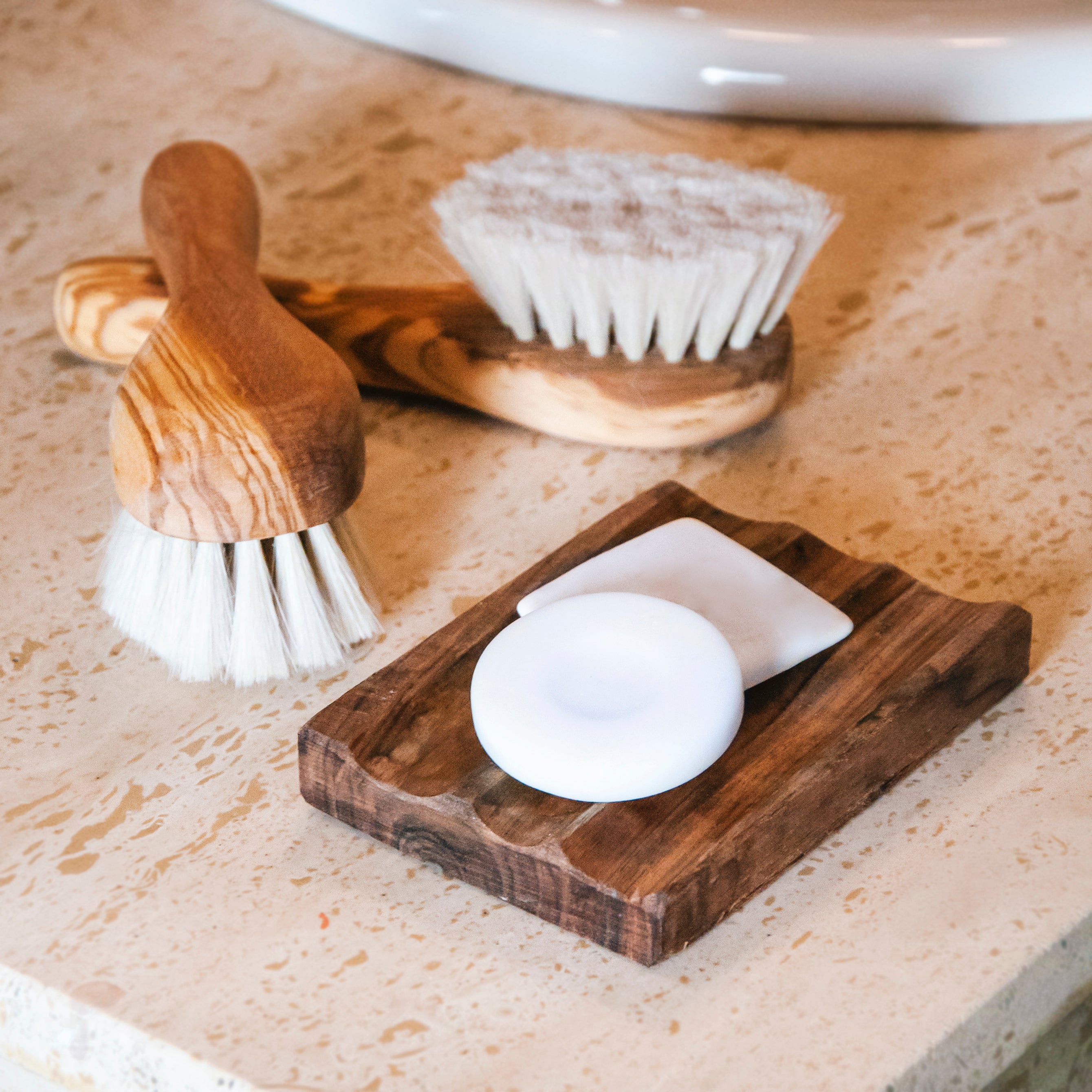 Cepillo de madera para bebé | Faccio