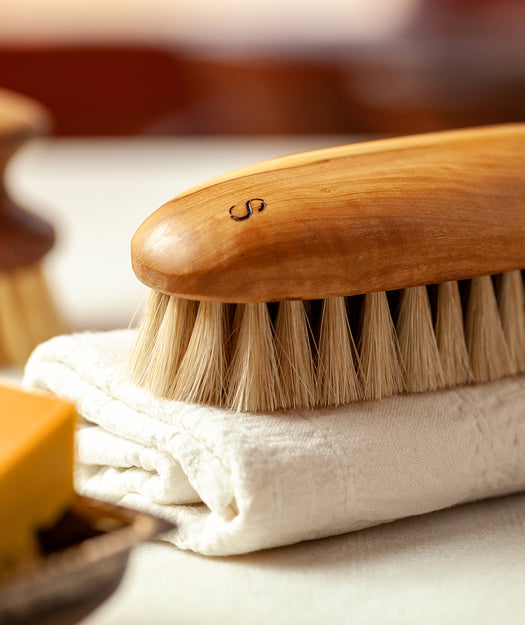 Cepillo de Madera para Ropa | Rondo